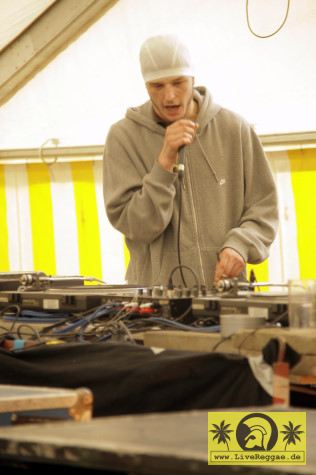 Ajuna (D) 14. Reggae Jam Festival - Bersenbrueck - Dancehall Stage 08. August 2008 (4).JPG